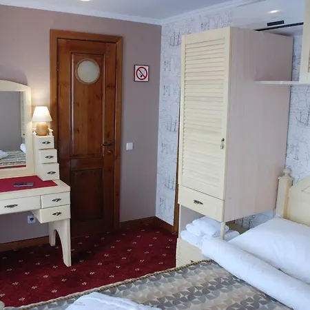 Hotel Chervona Kalina 3*