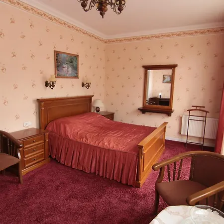 Chervona Kalina 3*
