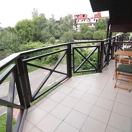 Hotel Chervona Kalina